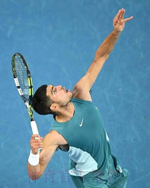 完胜晋级 阿尔卡拉斯迎来澳网开门红 完胜晋级 阿尔卡拉斯迎来澳网开门红